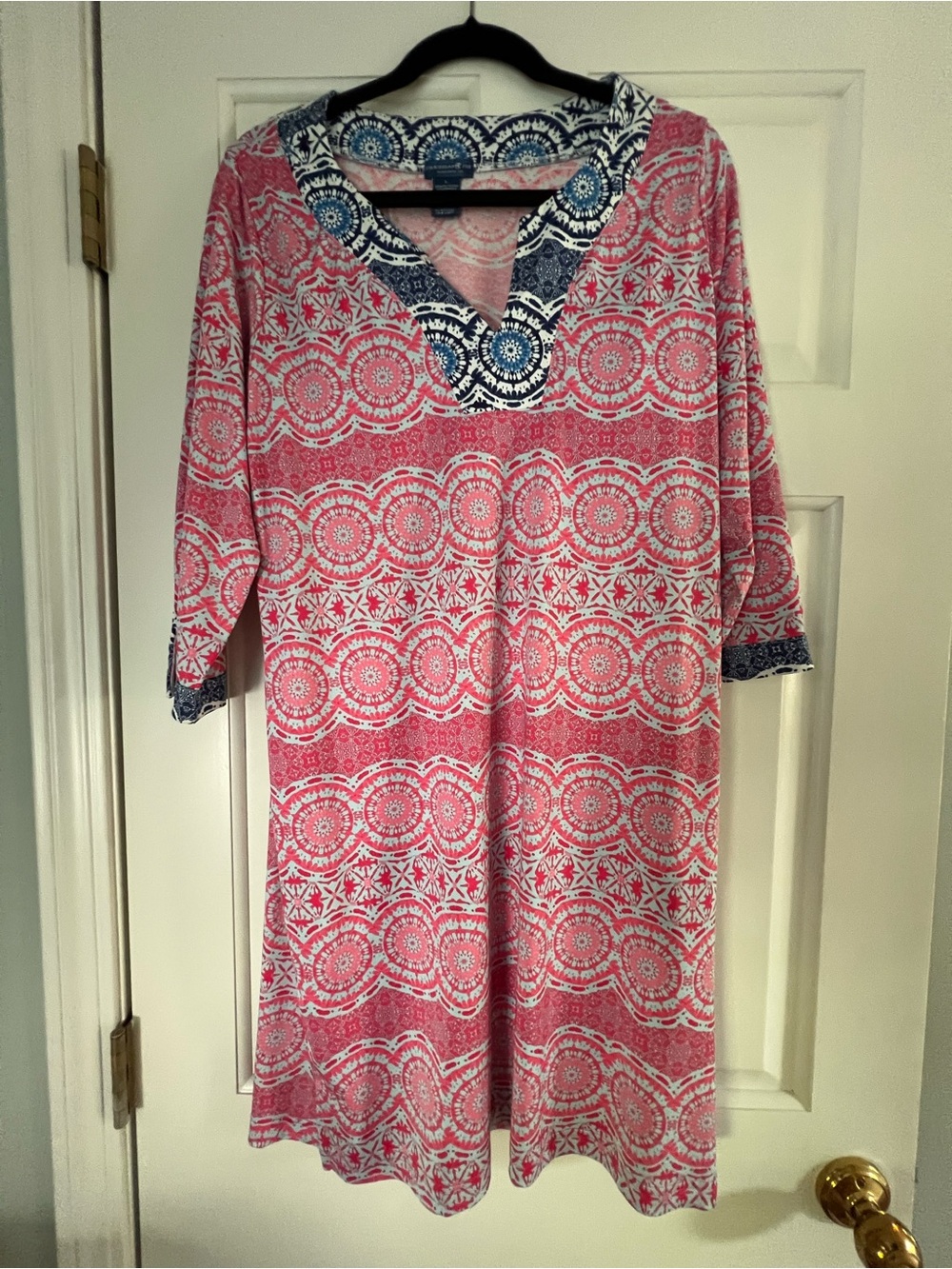 Caribbean Joe Island Supply Company Pink and Blue Medallion Shift Dress Size L